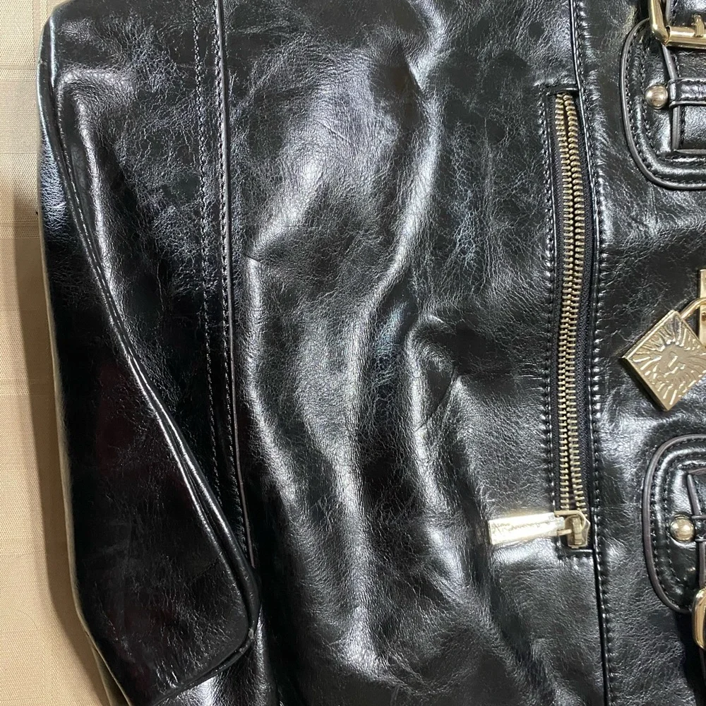 Anne Klein AK Zip Closure Tote/Purse/Bag Black Faux Reptile Gold‎ EUC 14” x 12”